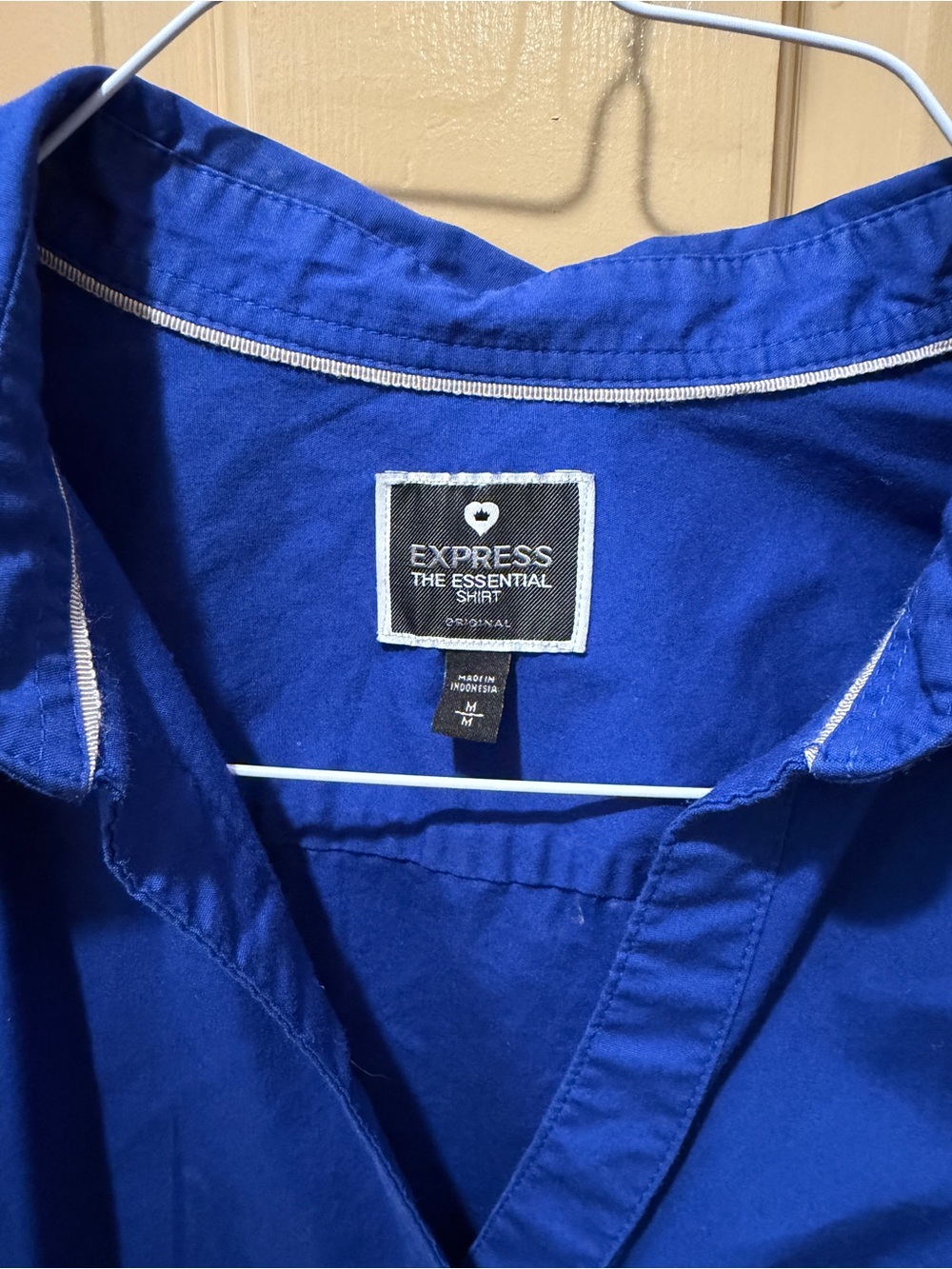 Structured blue Express The Essential button down - Picture 2 of 5